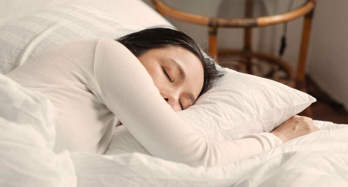 3 natural and effective ways to combat insomnia